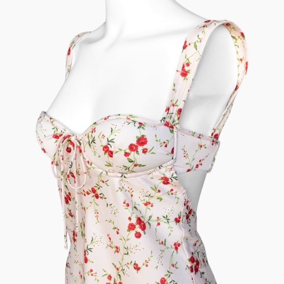 Rumored ✦ Floral Satin Mini Dress - Picture 5 of 11